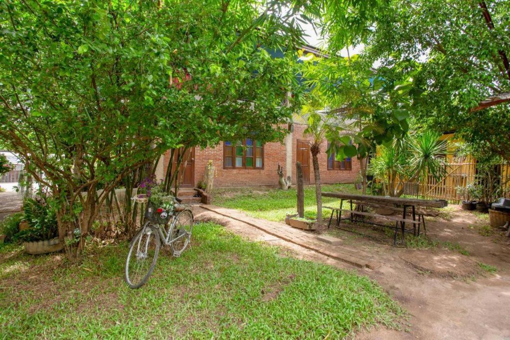 Oyo 1155 Bikers House And Enduro Tours Chiang Mai Hotel Exterior photo